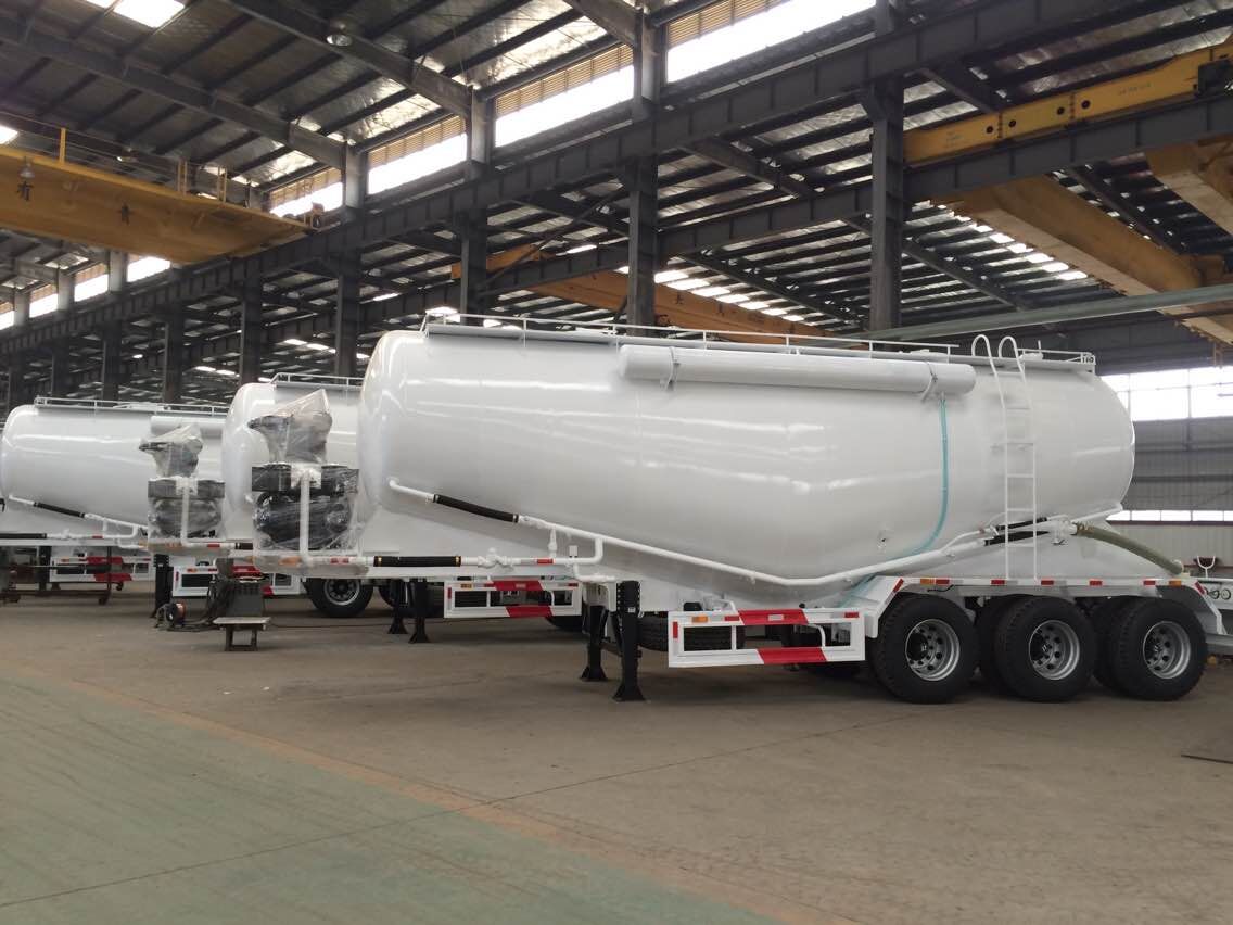 10units SUNSKY 30cbm với số lượng lớn tàu sân bay trailers được xuất khẩu đến Mombasa, Kenya