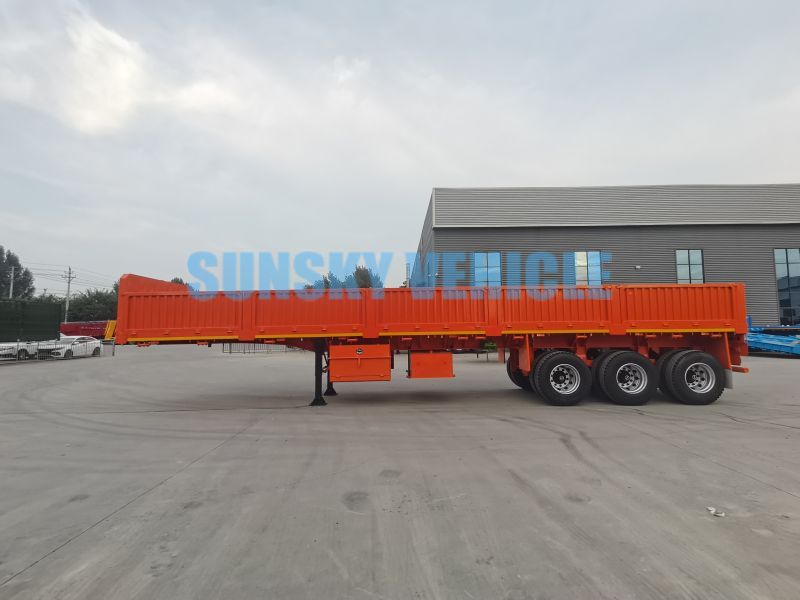 4 chiếc Trailer tường bên ba trục đã được chuyển đến Djen Djen!