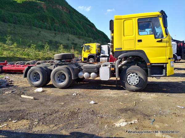 Thương hiệu mới HOWO xe tải máy kéo xuất khẩu sang châu Phi